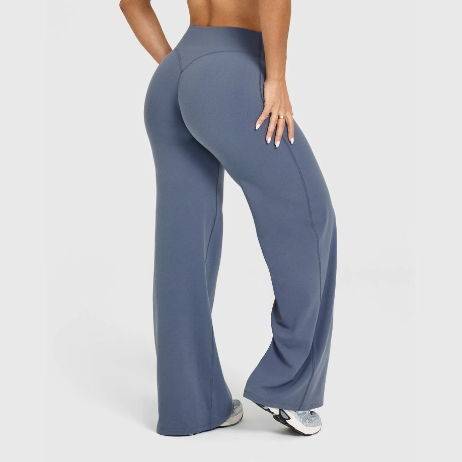 Sportbroeken Broeken met recht - Pilates In Yoga Pants recensie en prijs